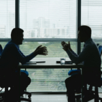 Plan regelmatige gesprekken en maak ze effectief